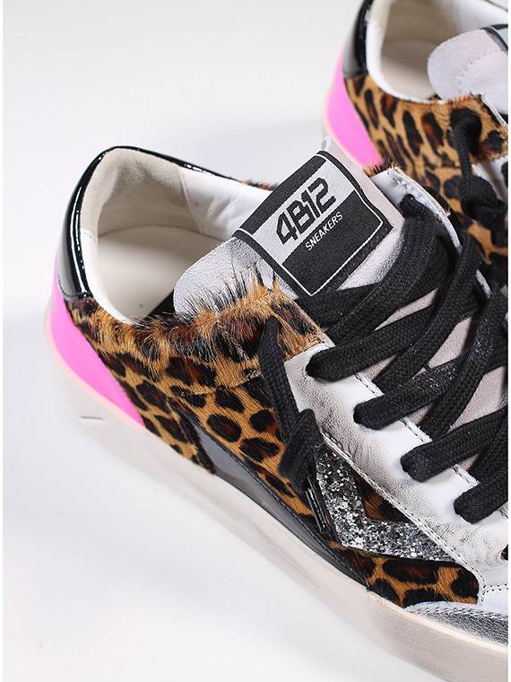 4B12 Sneaker Nuovo