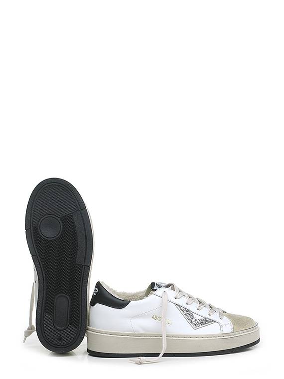 4B12 Sneaker Nuova