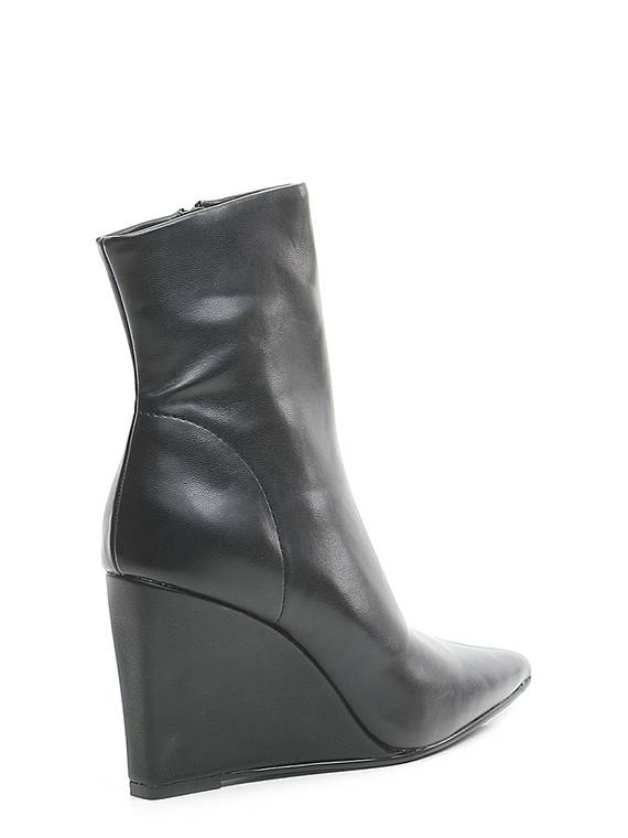 STEVE MADDEN Zeppa Shopping Online