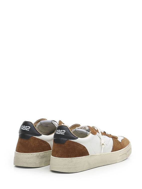 4B12 Sneaker 2025