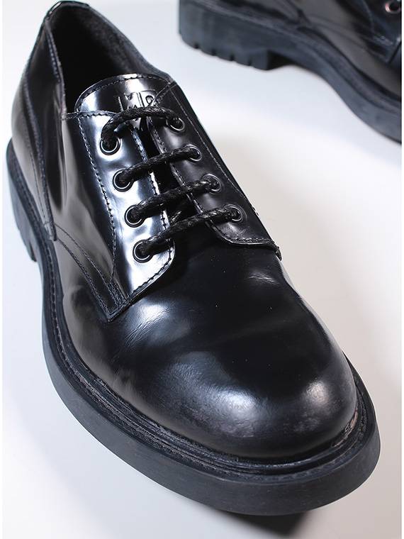MOMA Stringata Shopping Online