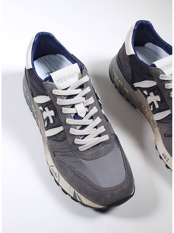 PREMIATA Sneaker Discount Store per i nuovi prodotti