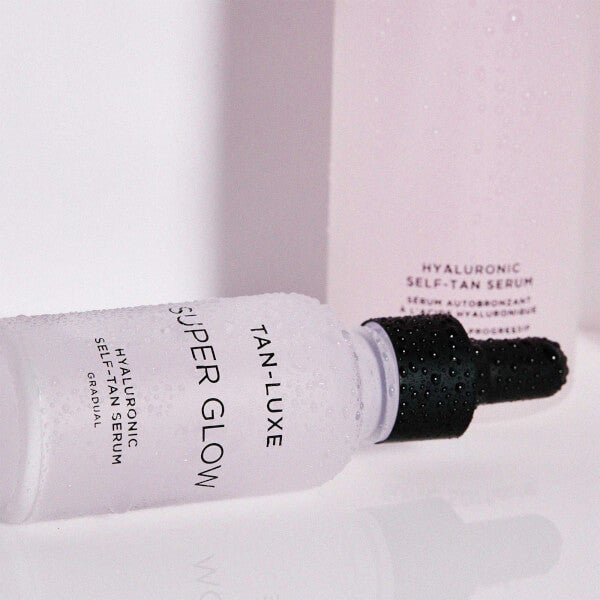 Tan-Luxe Tan-Luxe Super Glow Hyaluronic Self-Tan Siero 30ml I Più Venduti