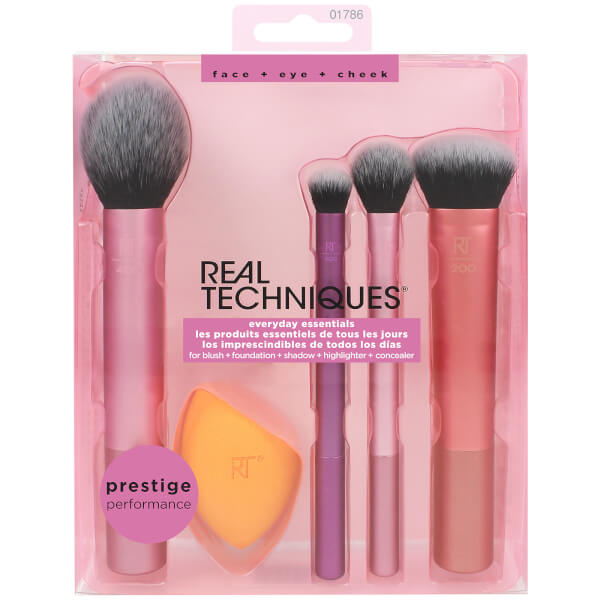 Real Techniques Real Techniques Everyday Essentials Presa