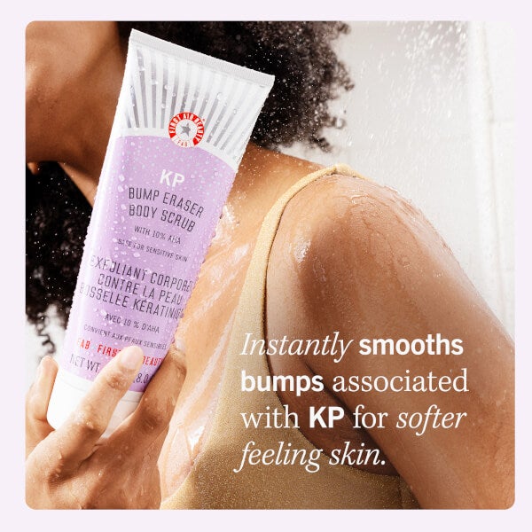 First Aid Beauty First Aid Beauty KP Bump Eraser Body Scrub con 10% AHA 226ml Comprare a buon mercato