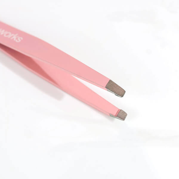 brushworks brushworks Precision Slanted Tweezers Fino al 55% di sconto