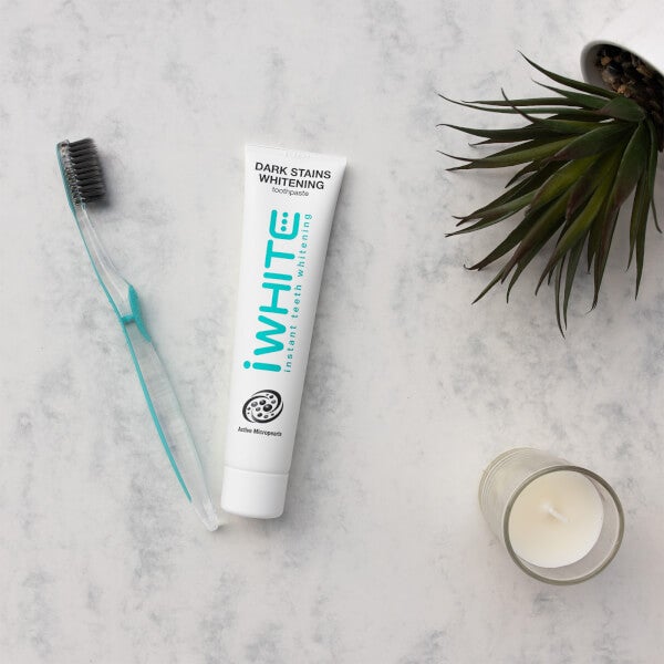 iWhite iWhite Dark Stains Whitening Toothpaste 75ml Limitato a 3 giorni