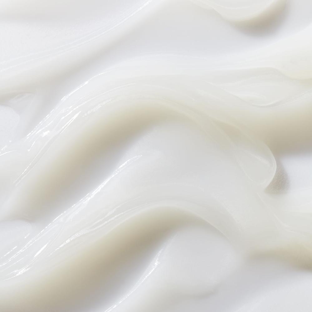 Kiehls Clearly Corrective Brightening and Smoothing Moisture Treatment In Saldo