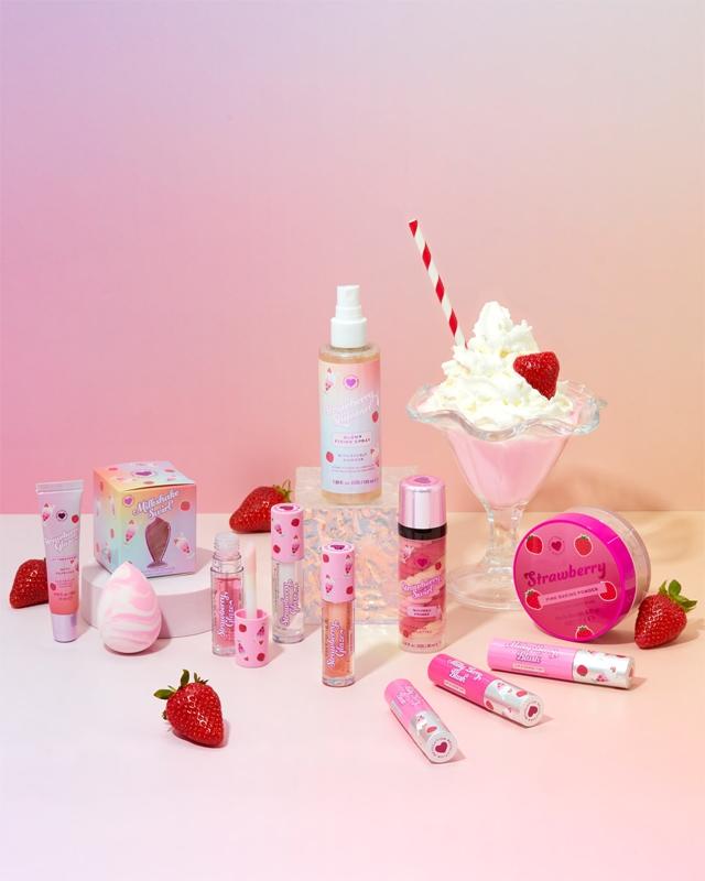 I Heart Revolution I Heart Revolution Milkshake Strawberry Swirl spugnetta per fondotinta Promozione