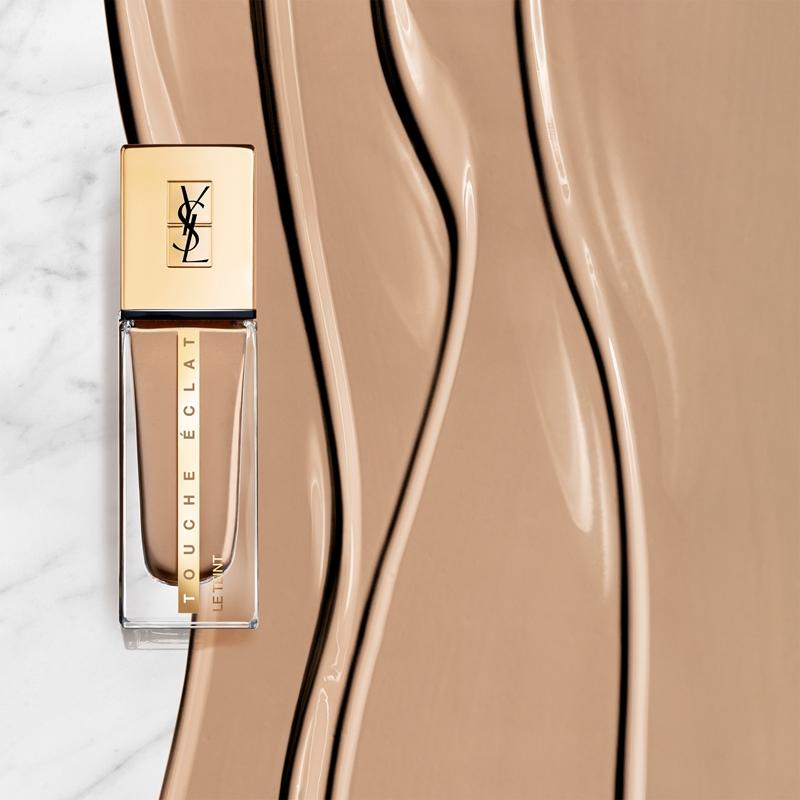 Yves Saint Laurent Yves Saint Laurent Touche Éclat High Cover fondotinta lunga tenuta Promozione