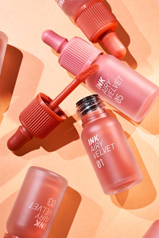 peripera peripera Ink Airy Velvet rossetto in crema effetto opaco Offerta per la Festa della Mamma