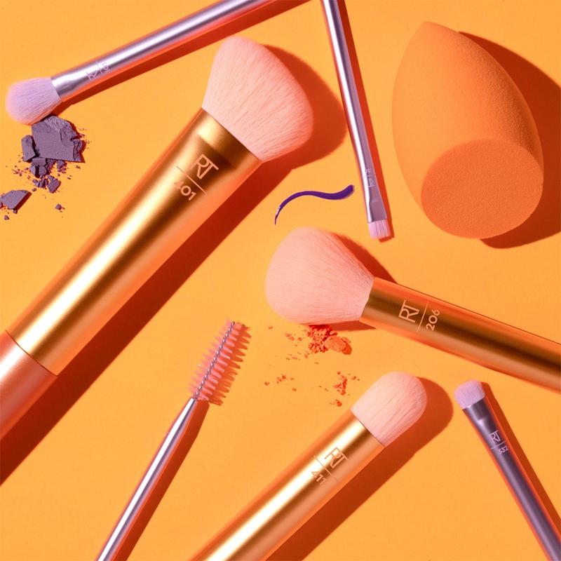 Real Techniques Real Techniques Vivid Nostalgia set di pennelli per un look perfetto Presa