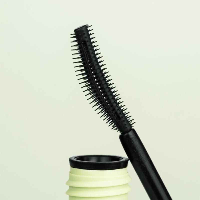 Gabriella Salvete Gabriella Salvete Panoramico Avocado mascara volumizzante effetto nutriente Lightning offer