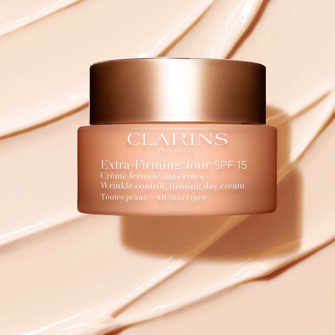 Clarins Extra-Firming Crema Antirughe SPF 15 Tutti i tipi di pelle 2025