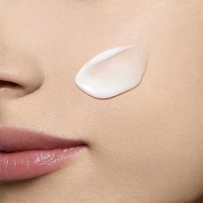 Clarins Gel schiarente rinnovatore Fino Al -60%