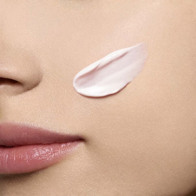 Clarins UV PLUS Antinquinamento Rosa Nuova