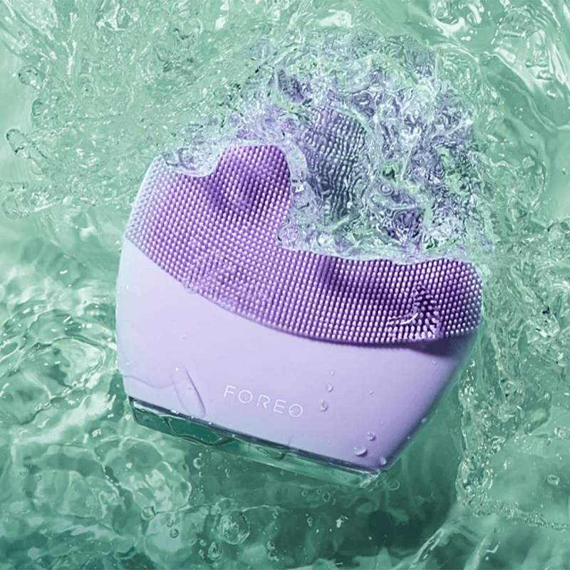 FOREO Dispositivo Intelligente Detergente e Rassodante Viso LUNA 4 Sconto